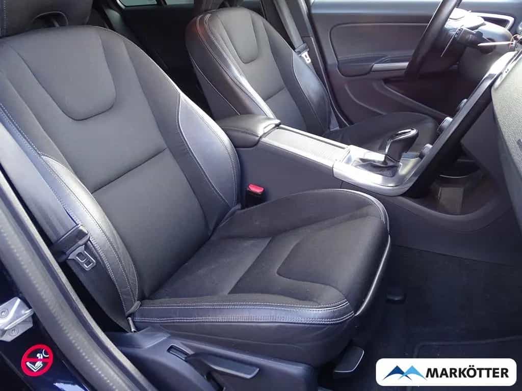 Volvo V60 Kombi Linje Business TEMPOMAT/NAVI/PDC 03/2016-photo-23
