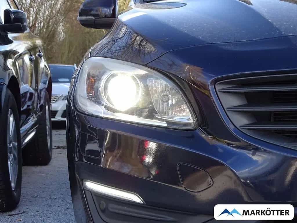 Volvo V60 Kombi Linje Business TEMPOMAT/NAVI/PDC 03/2016-photo-24