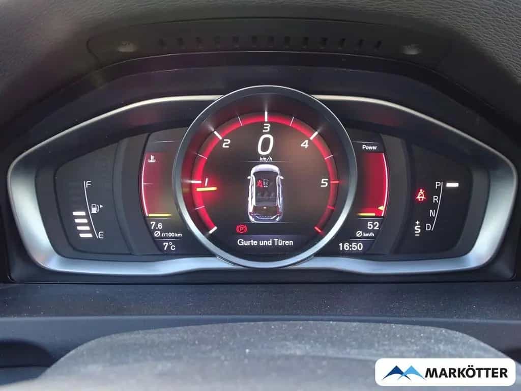 Volvo V60 Kombi Linje Business TEMPOMAT/NAVI/PDC 03/2016-photo-3