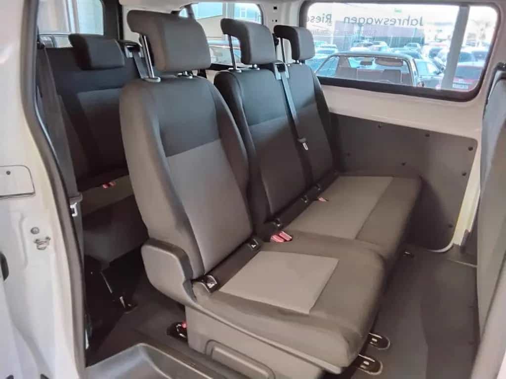 Opel Zafira Vivaro Bus 9 Sitze AHK vom Opel Partner 01/2021-photo-5