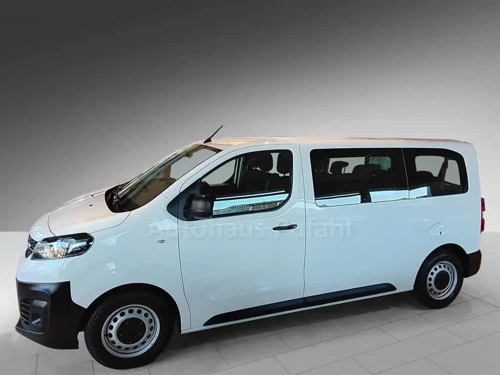 Opel Zafira Vivaro Bus 9 Sitze AHK vom Opel Partner 01/2021-photo-8