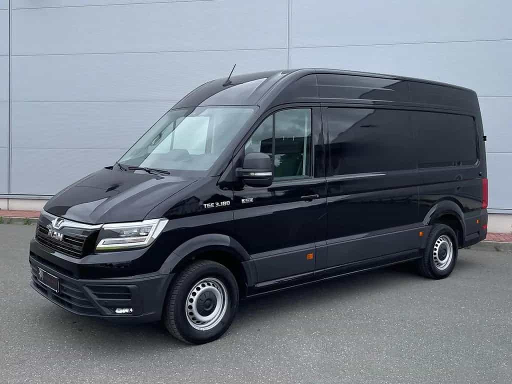 MAN TGE 3.180 L3H3 Kasten 4x4 AUTOM DIFF AHK ACC NAV 09/2024-photo-0