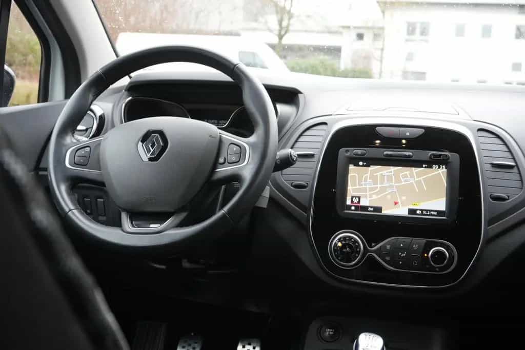 Renault Captur TCe 130 Collection Sitzh. Navi Collecti 06/2019-photo-16