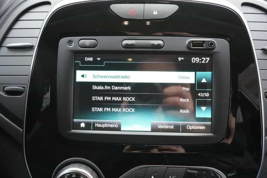 Renault Captur TCe 130 Collection Sitzh. Navi Collecti 06/2019-photo-26