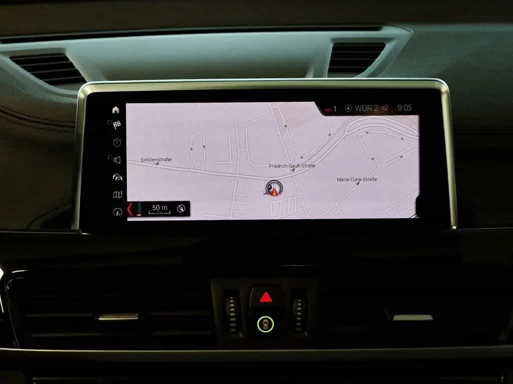 BMW X2 sDrive18i Advantage Plus 12/2022-photo-10