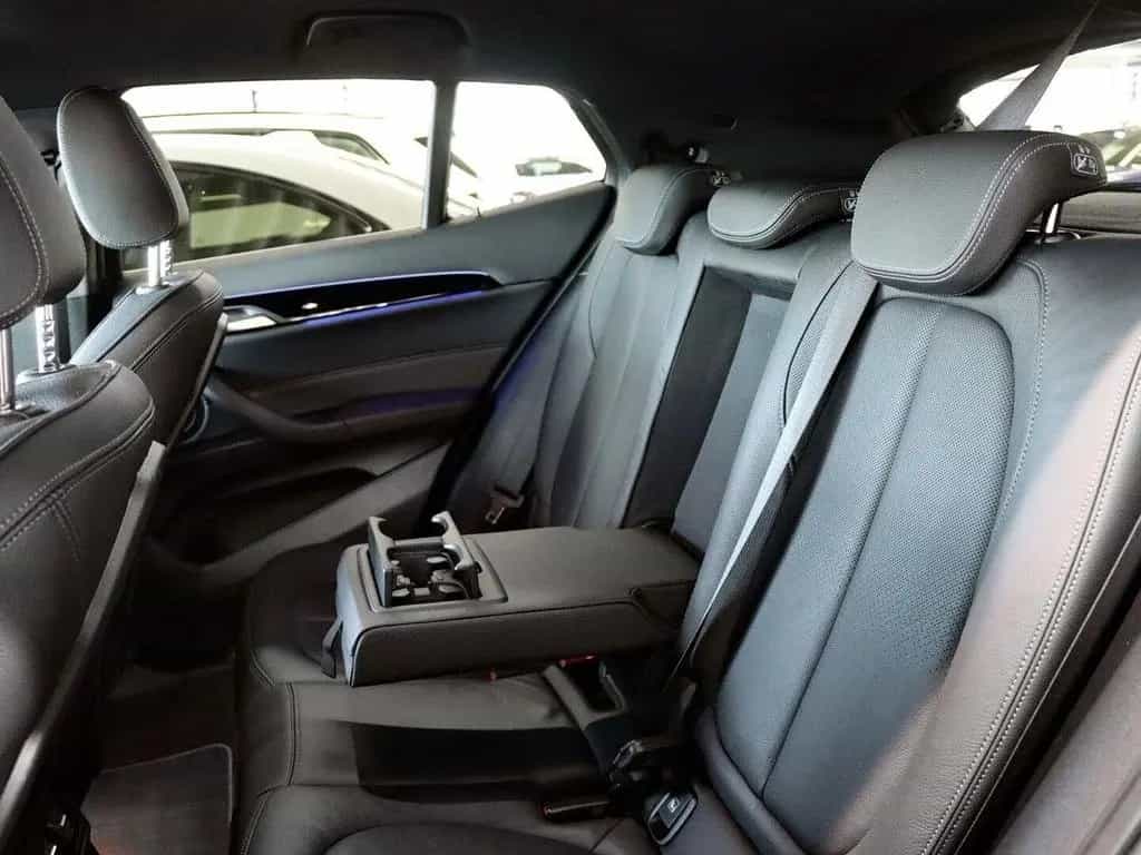 BMW X2 sDrive18i Advantage Plus 12/2022-photo-7