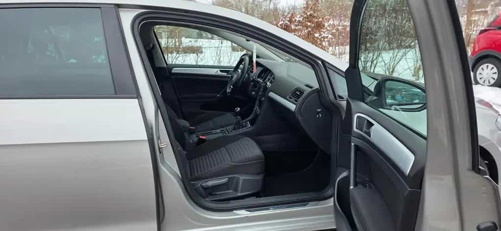 Volkswagen Golf VII Lim.Cup BMT*1. HAND*SHZ*KLIMAAUTO.*PDC* 10/2014-photo-23