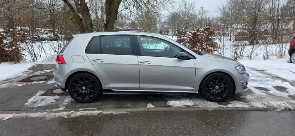 Volkswagen Golf VII Lim.Cup BMT*1. HAND*SHZ*KLIMAAUTO.*PDC* 10/2014-photo-3