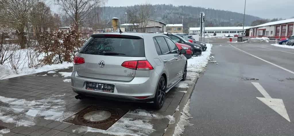 Volkswagen Golf VII Lim.Cup BMT*1. HAND*SHZ*KLIMAAUTO.*PDC* 10/2014-photo-7