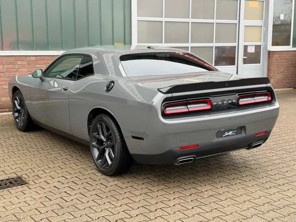 Dodge Challenger 3.6L SXT 12/2019-photo-2