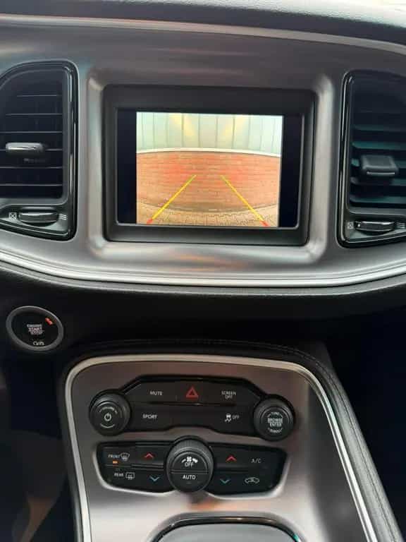 Dodge Challenger 3.6L SXT 12/2019-photo-20