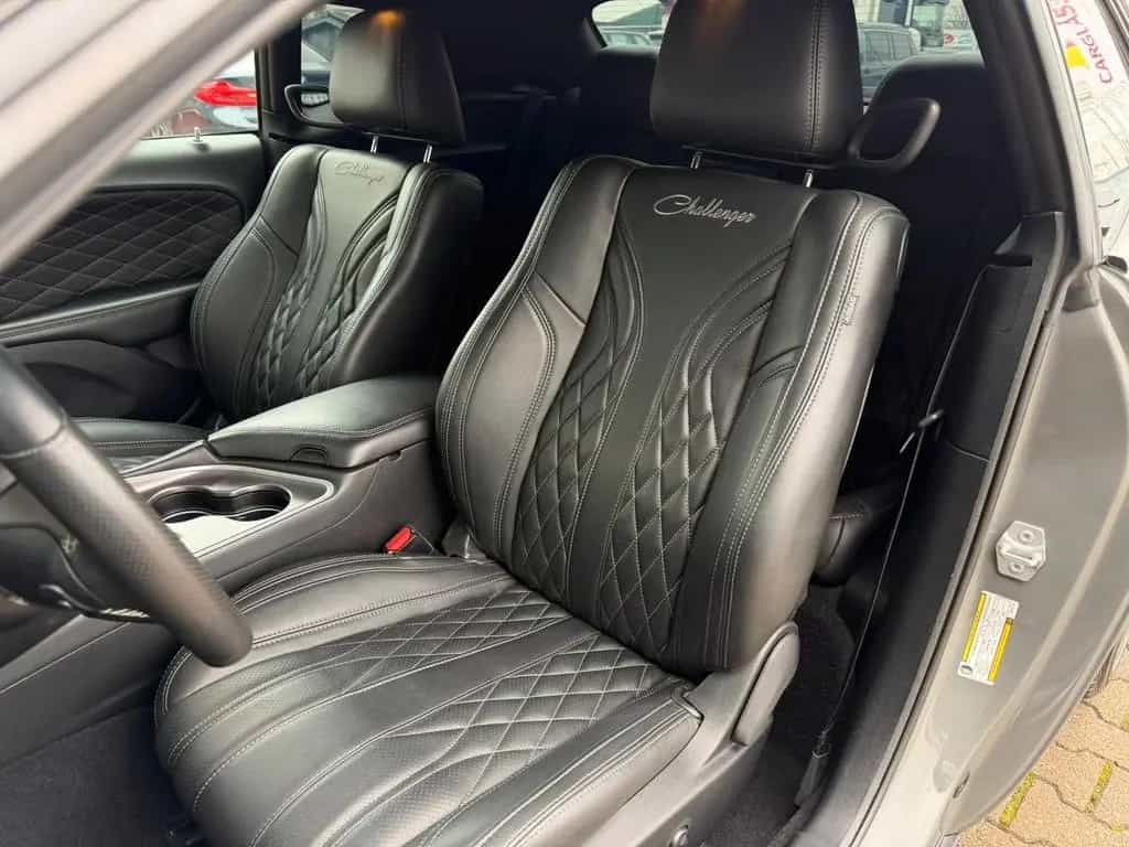 Dodge Challenger 3.6L SXT 12/2019-photo-6
