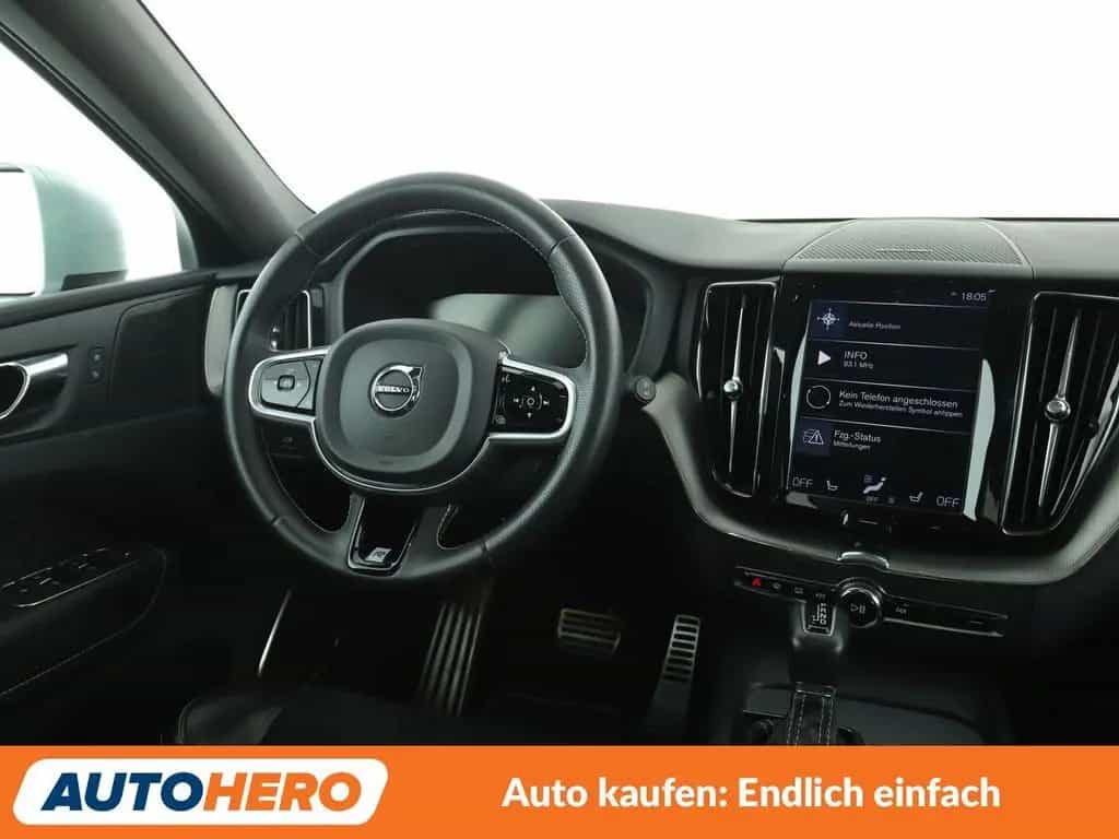 Volvo 2.0 T4 R Design 2WD Aut.*NAV*LED*HUD*ACC*CAM*PDC 07/2019-photo-12