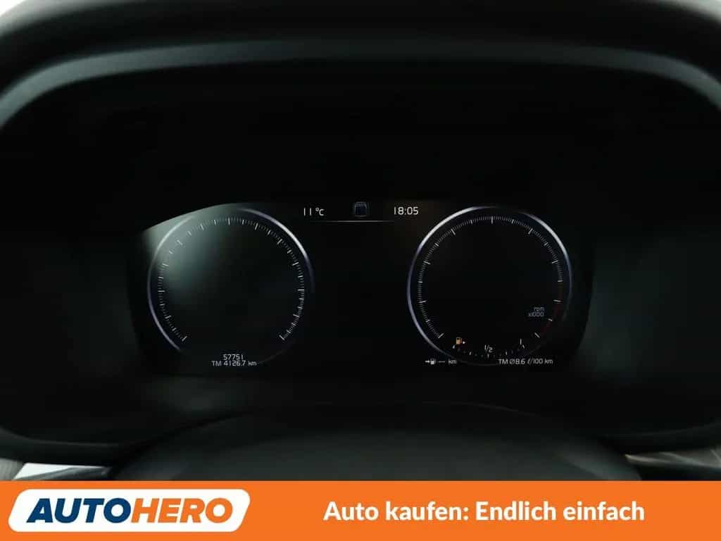 Volvo 2.0 T4 R Design 2WD Aut.*NAV*LED*HUD*ACC*CAM*PDC 07/2019-photo-19