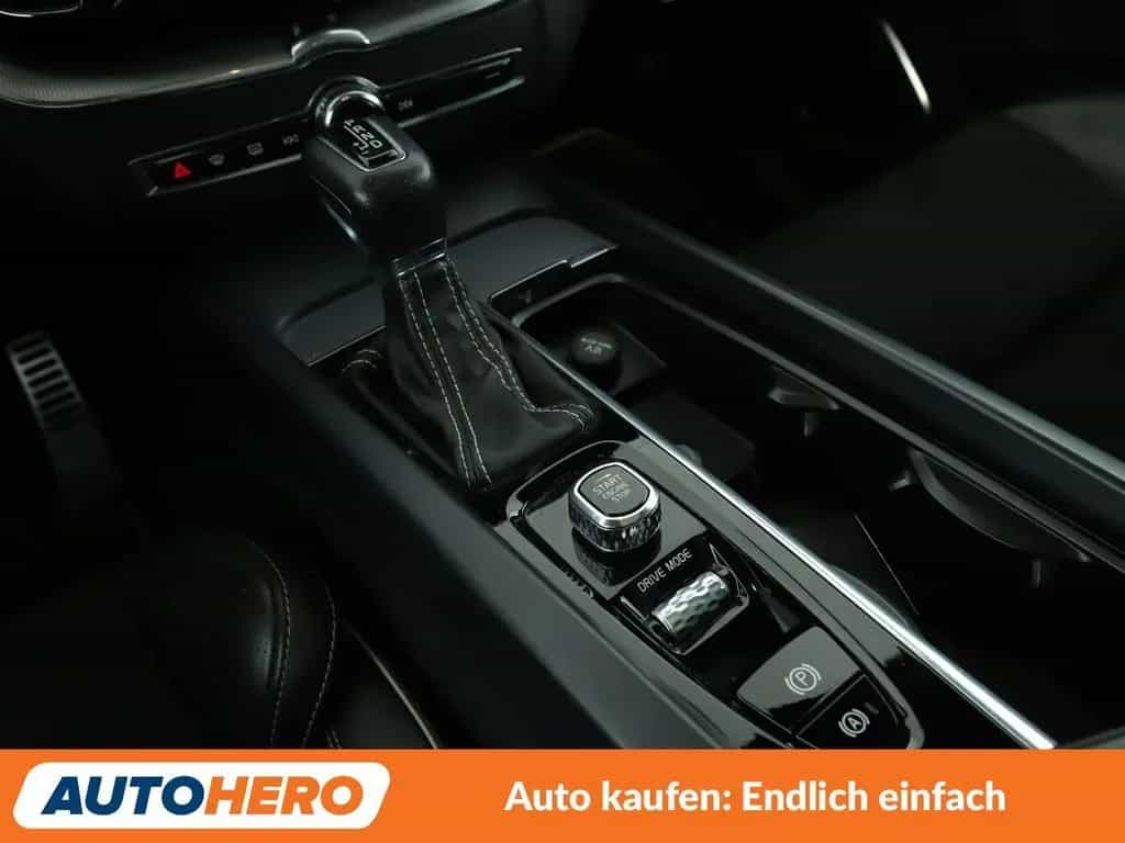 Volvo 2.0 T4 R Design 2WD Aut.*NAV*LED*HUD*ACC*CAM*PDC 07/2019-photo-21