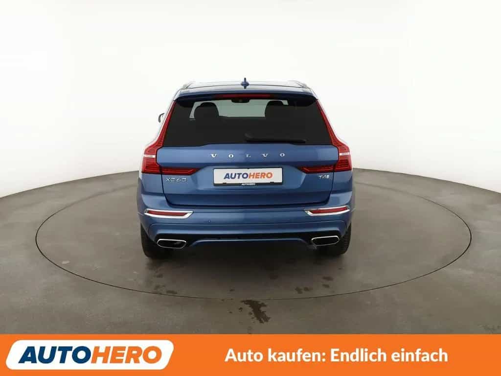 Volvo 2.0 T4 R Design 2WD Aut.*NAV*LED*HUD*ACC*CAM*PDC 07/2019-photo-4