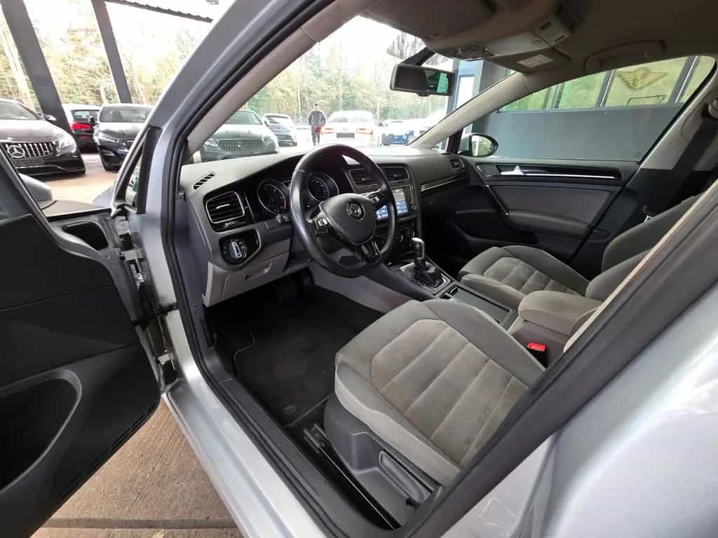 Volkswagen Golf VII Lim. 2.0 TDI Highline BMT PDC/NAVI 12/2014-photo-21