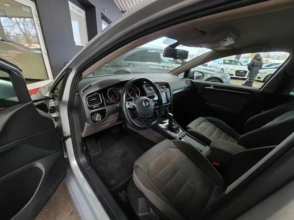Volkswagen Golf VII Lim. 2.0 TDI Highline BMT PDC/NAVI 12/2014-photo-41