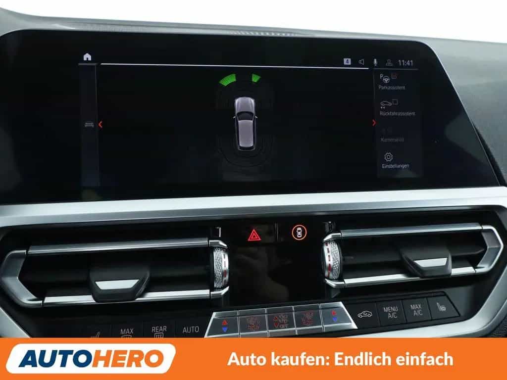 BMW 330 i xDrive M Sport Aut.*NAVI*LED*HUD*ACC*PDC* 09/2020-photo-23