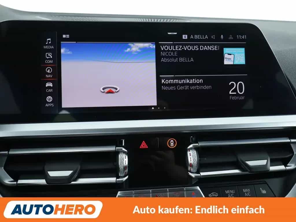 BMW 330 i xDrive M Sport Aut.*NAVI*LED*HUD*ACC*PDC* 09/2020-photo-24