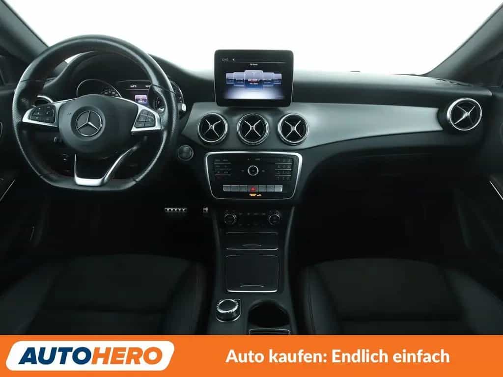 Mercedes-Benz CLA-Class 200 Shooting Brake AMG Line Aut.*LED*NAVI* 01/2019-photo-11