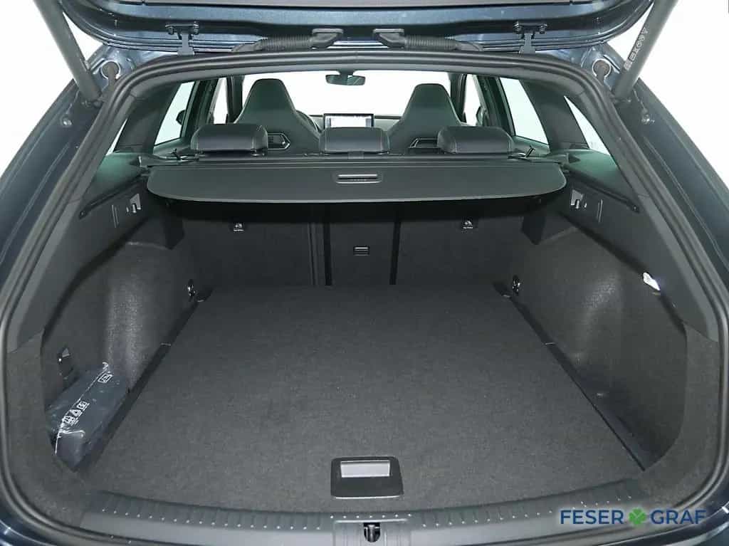 Cupra Leon ST VZ 2.0 TSI DSG AHK Panorama Schiebedach 01/2024-photo-10