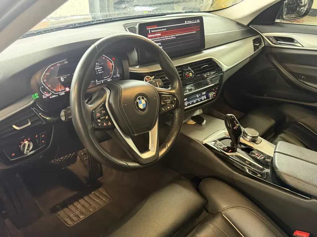 BMW 520 d Touring Aut. |DrivAssProf|LED|RFK|AHK 04/2023-photo-15