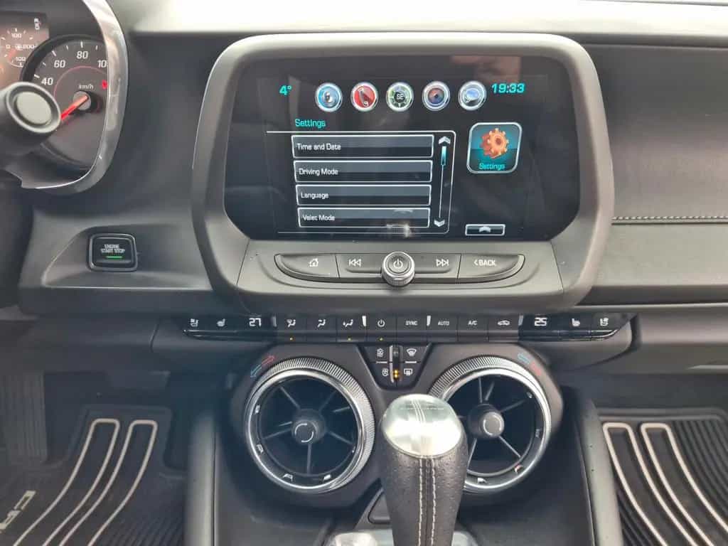 Chevrolet Camaro 2.0 TURBO 50th Anniversary*BOSE*CARPLAY 08/2017-photo-18