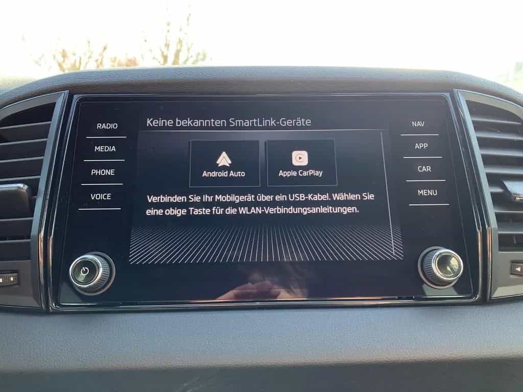 Skoda Karoq 1.5TSI DSG SportLine Navi+Lenk-Sitzhz+ACC 01/2025-photo-21