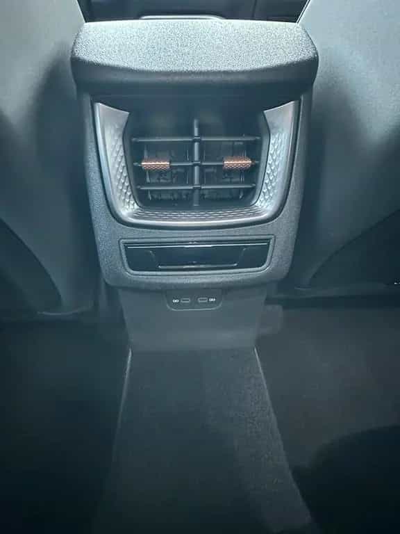 Cupra Terramar 1.5 eTSI Navi/Distronic/Autom/Klima/LED 06/2025-photo-6