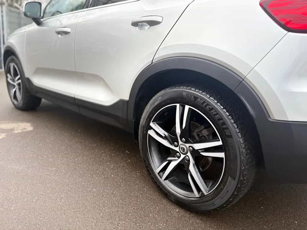 Volvo XC40 INSCRIPTION AWD*AUT*LED*LEDER*KAMERA*2.HD* 03/2019-photo-13