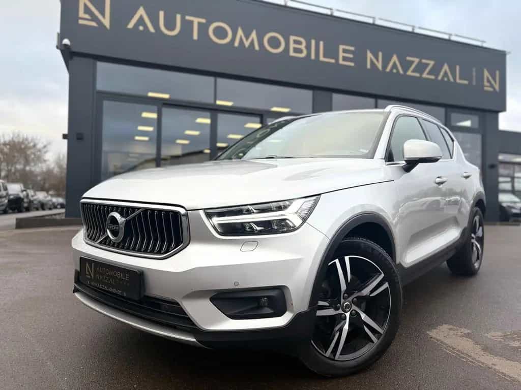 Volvo XC40 INSCRIPTION AWD*AUT*LED*LEDER*KAMERA*2.HD* 03/2019-photo-2