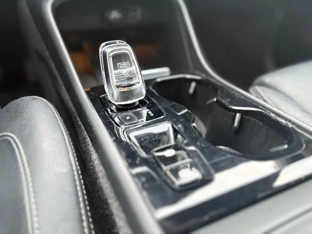 Volvo XC40 INSCRIPTION AWD*AUT*LED*LEDER*KAMERA*2.HD* 03/2019-photo-23