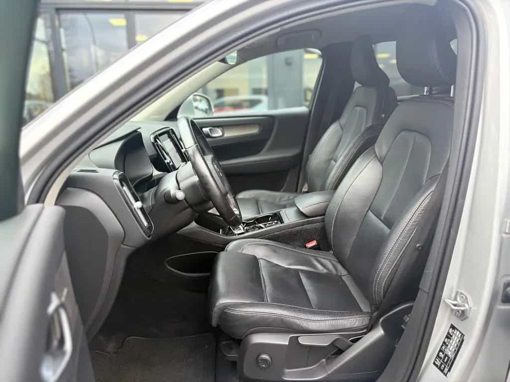 Volvo XC40 INSCRIPTION AWD*AUT*LED*LEDER*KAMERA*2.HD* 03/2019-photo-24