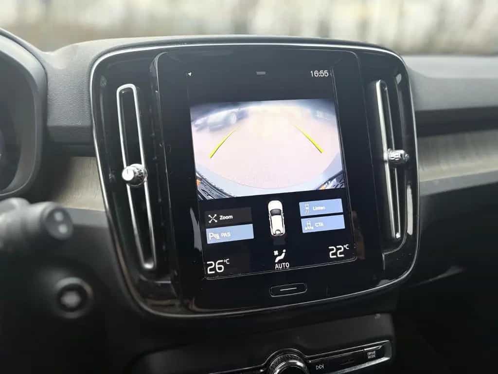 Volvo XC40 INSCRIPTION AWD*AUT*LED*LEDER*KAMERA*2.HD* 03/2019-photo-29