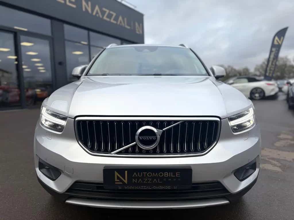 Volvo XC40 INSCRIPTION AWD*AUT*LED*LEDER*KAMERA*2.HD* 03/2019-photo-3