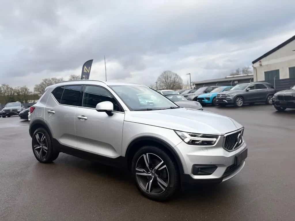 Volvo XC40 INSCRIPTION AWD*AUT*LED*LEDER*KAMERA*2.HD* 03/2019-photo-5