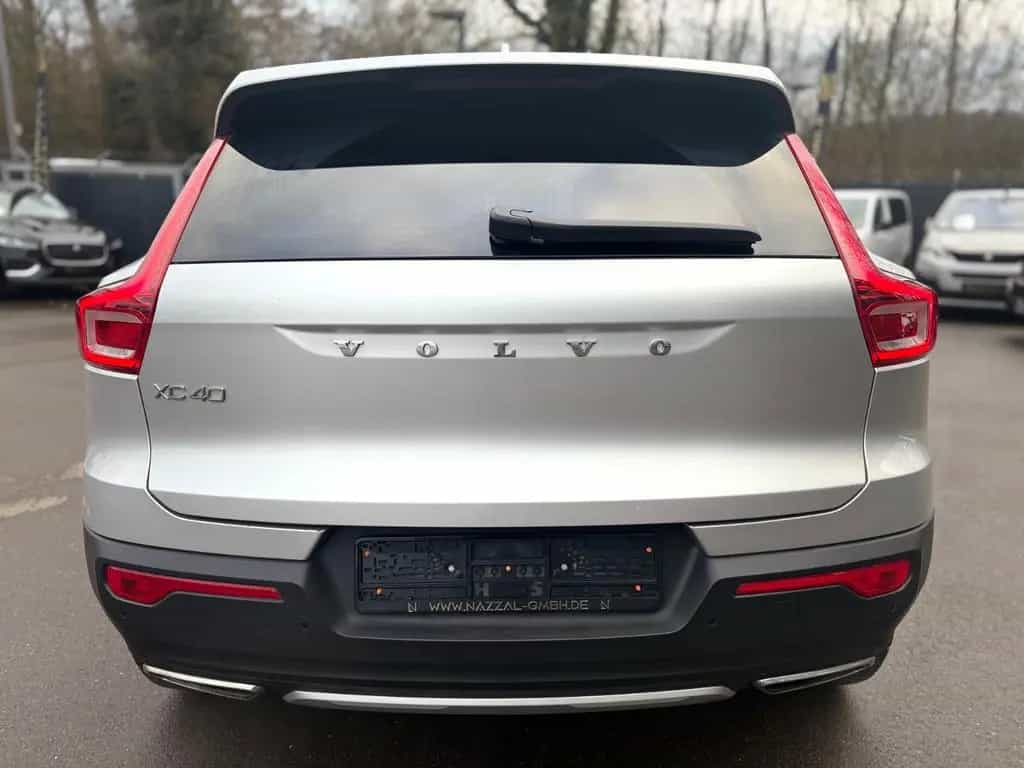 Volvo XC40 INSCRIPTION AWD*AUT*LED*LEDER*KAMERA*2.HD* 03/2019-photo-7