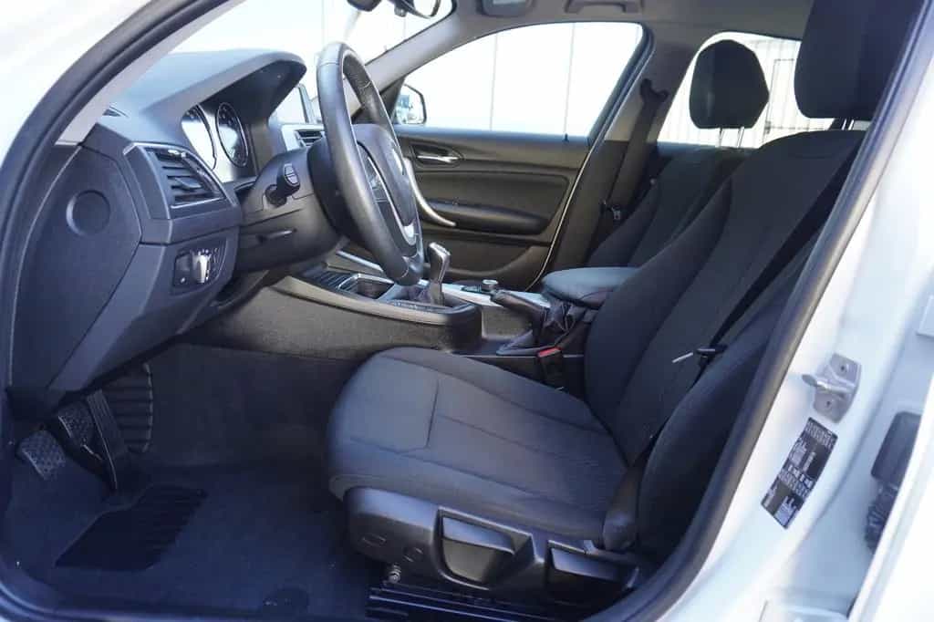 BMW 1 Series 118 i Lim. Tempomat/PDC 06/2019-photo-13