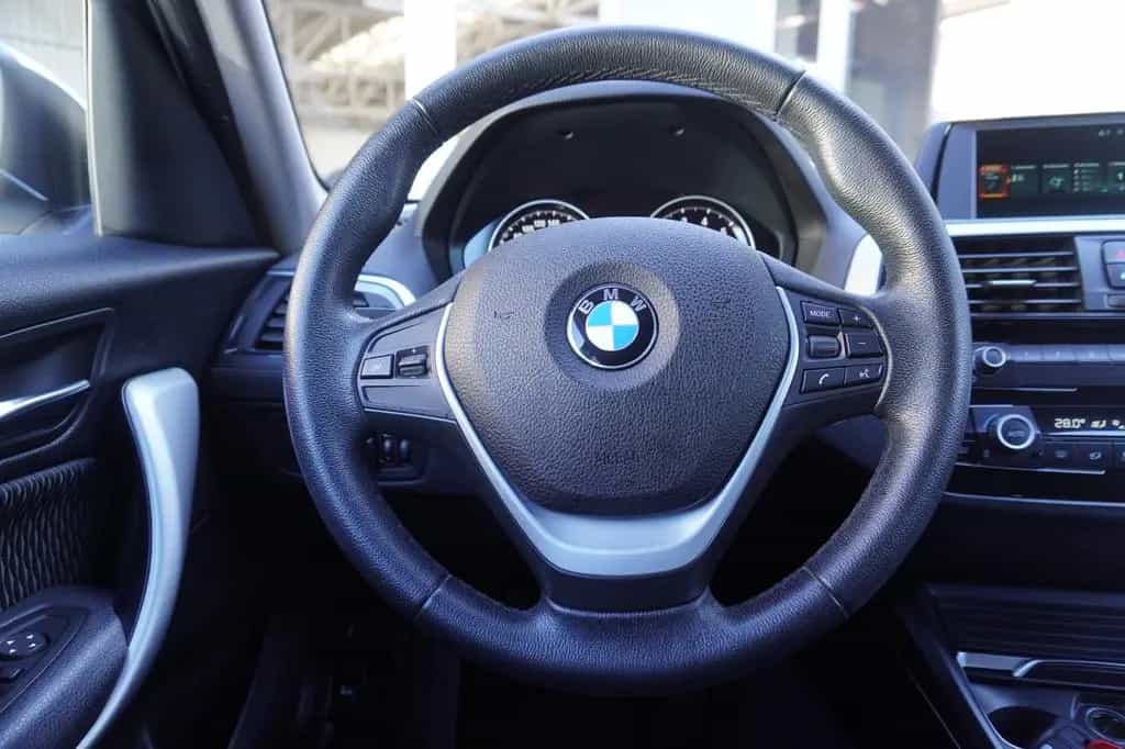 BMW 1 Series 118 i Lim. Tempomat/PDC 06/2019-photo-22