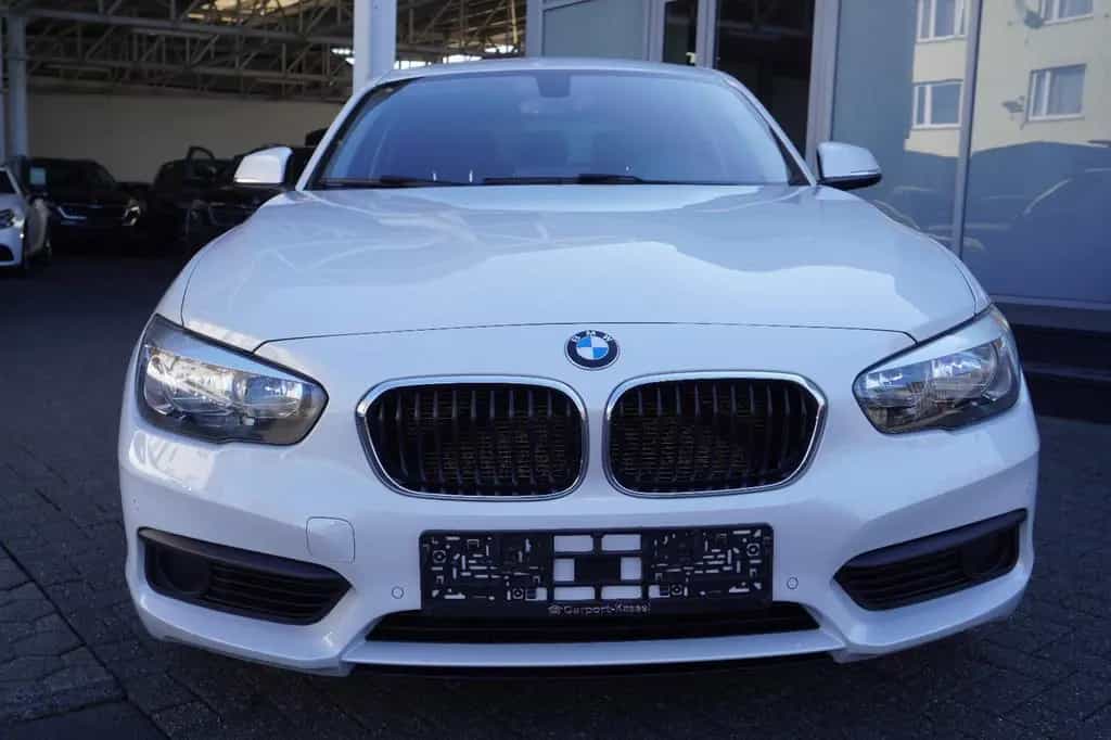 BMW 1 Series 118 i Lim. Tempomat/PDC 06/2019-photo-4