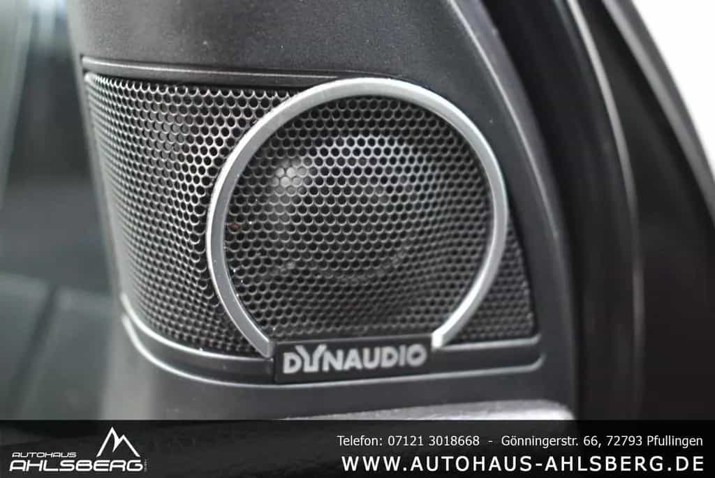 Volkswagen Golf VI R 4MOTION/BRD/1.HAND/DSG/SHD/XENON/NAVI/ 06/2012-photo-28