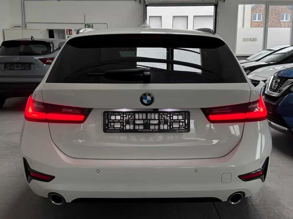BMW 320 d Sport-Line*M-SPORT*VIRTUAL*LED*LEDER*NAVI* 03/2022-photo-6