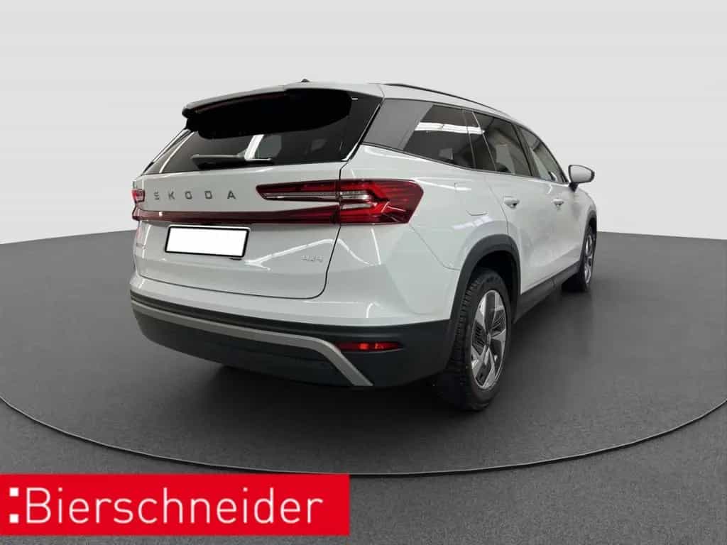 Skoda Kodiaq 2.0 TSI DSG 4x4 Selection PANO AHK KAMERA 07/2025-photo-7