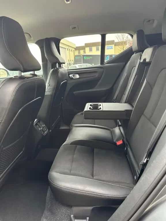 Volvo XC40 Momentum AWD LED HARMAN KARDON NAVI 04/2019-photo-15