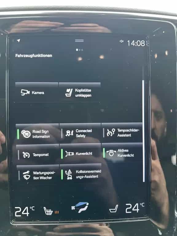Volvo XC40 Momentum AWD LED HARMAN KARDON NAVI 04/2019-photo-26