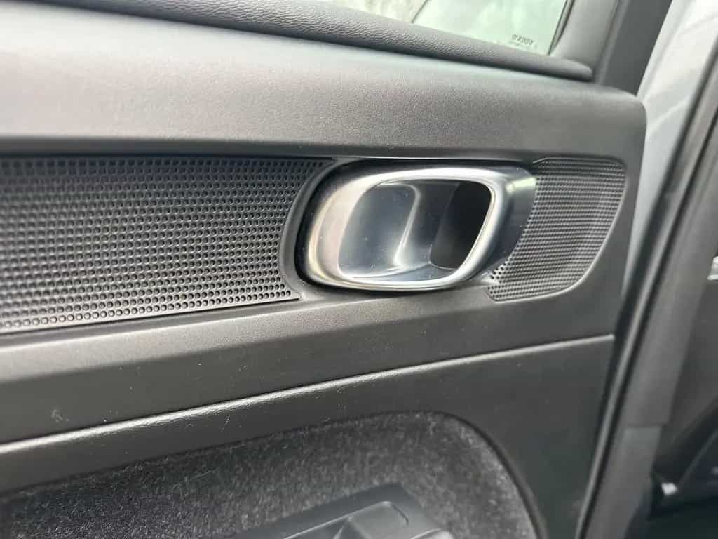 Volvo XC40 Momentum AWD LED HARMAN KARDON NAVI 04/2019-photo-33