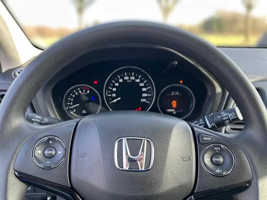 Honda HR-V Comfort Klimaautom SHZ Notbremsass. Temp Te 04/2016-photo-7