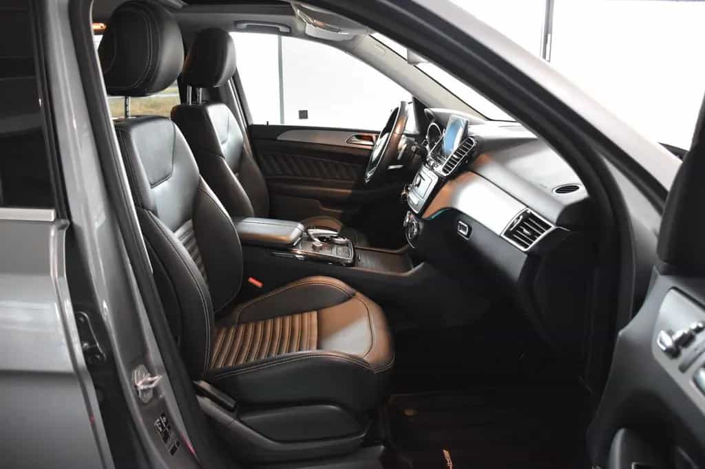 Mercedes-Benz GLE-Class 400 4Matic 7G AMG LINE INT"DISTRONIC"ESD"LED 11/2015-photo-24