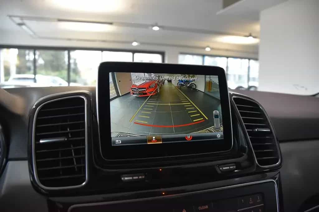 Mercedes-Benz GLE-Class 400 4Matic 7G AMG LINE INT"DISTRONIC"ESD"LED 11/2015-photo-28